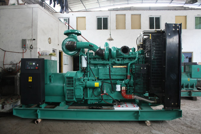 龙滚镇环保无噪音：租用静音发电机组，为环境和耳朵双重保驾护航